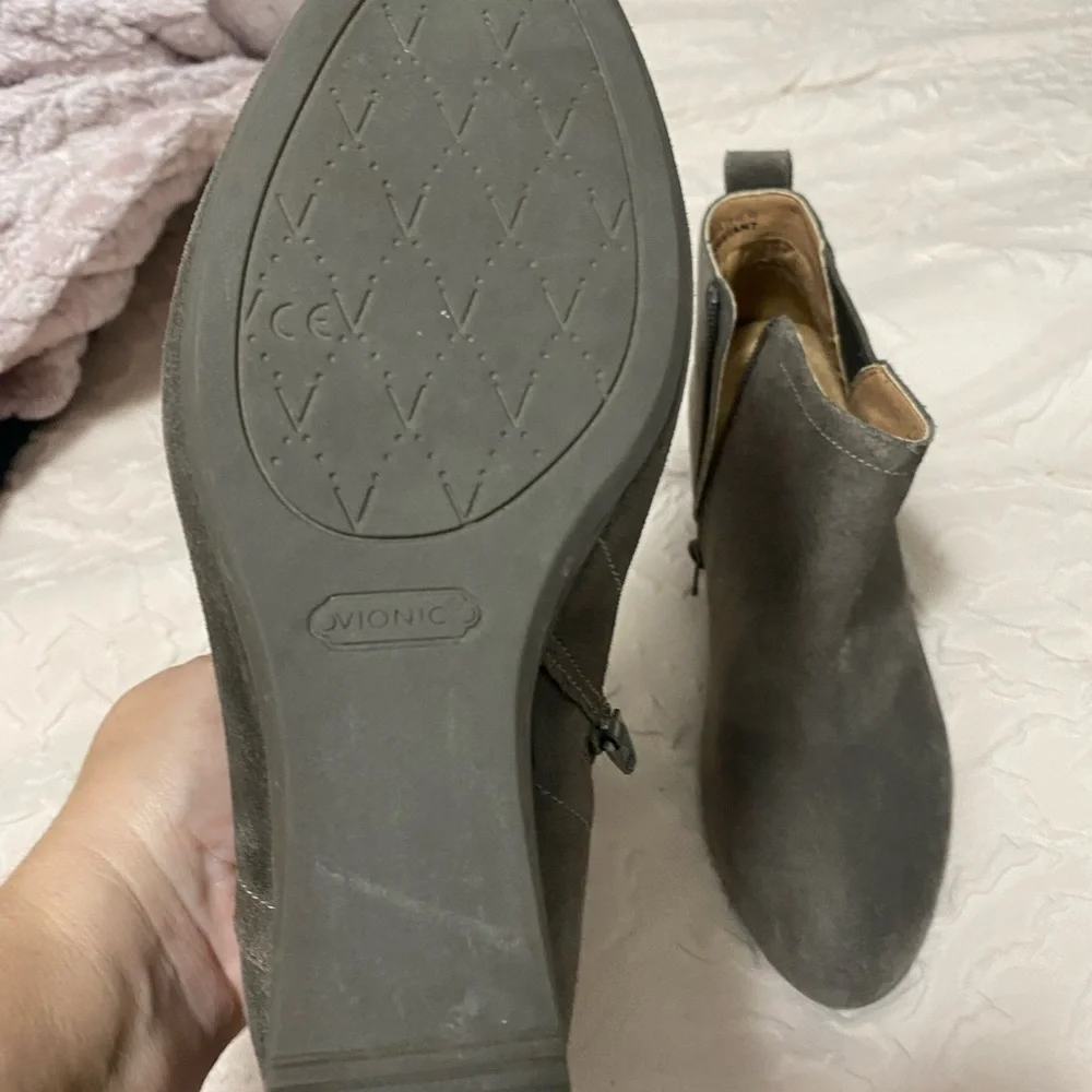 Vionic wedge bootie - Picture 3 of 4